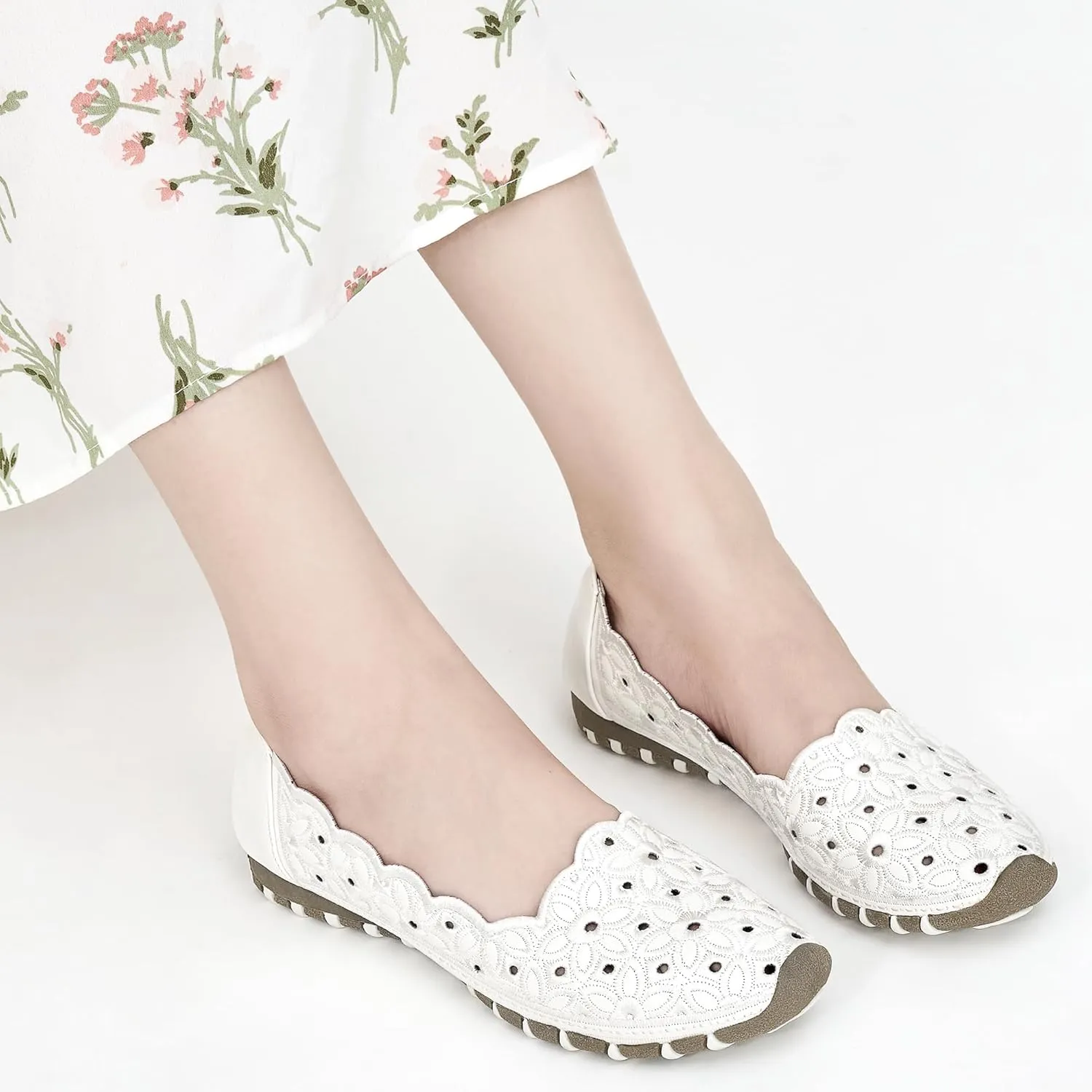 Aomigoct Shoes for Women Ballet Flats: Closed Toe Dress Flats Comfortbale Slip On Pointed Shoes Women Casual Ballets