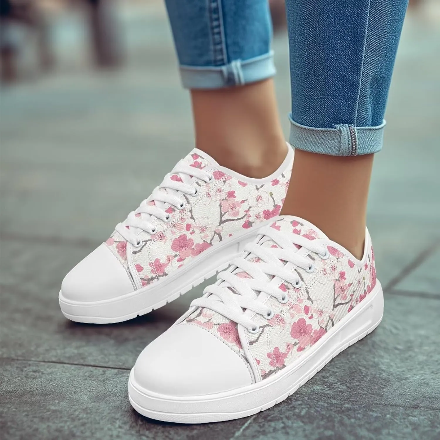 Canvas Shoes for Women Low Top Lace Up Tennis Shoes Girls Fashion Comfortable Sneakers Classic Casual Sneakers