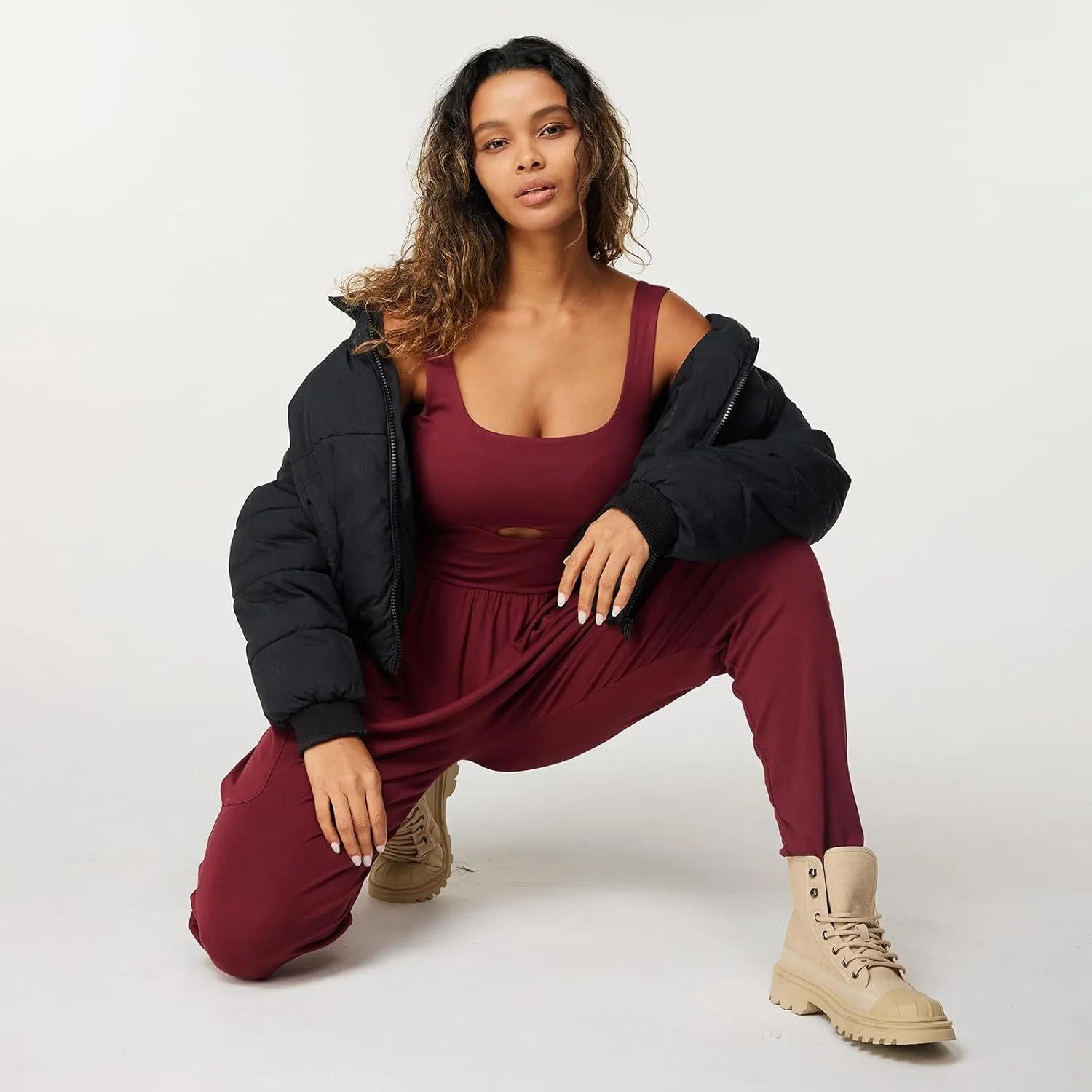 Casei Jumpsuits for Women Casual Summer Rompers Sleeveless Loose Strap Baggy Overalls Yoga Harem Jumpers with Pockets