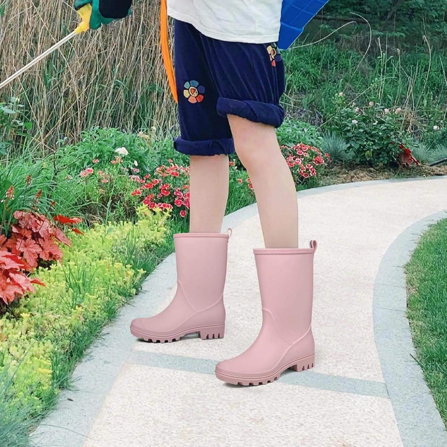 DKSUKO Waterproof Womens Rain Boots insulated,Lightweight Rubber fashion Boots in Gardening,Warm and Comfortable Wide Calf Rain Boots with Glossy in Outdoor