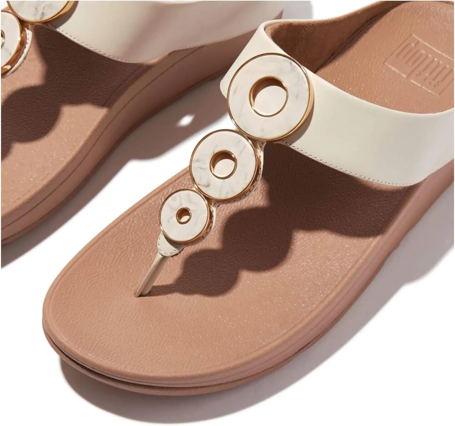 FitFlop Women's Fino Resin-Hoop Leather Toe-Post Sandals Wedge