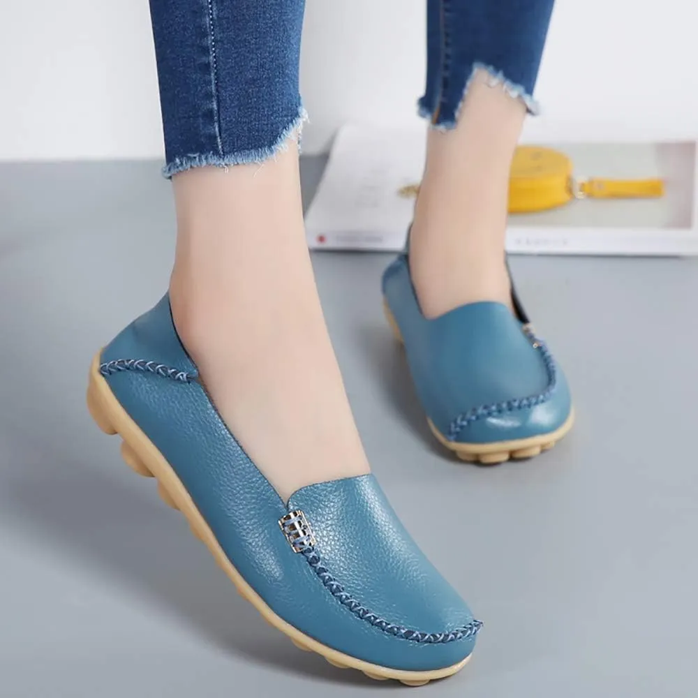 FolHaoth Women's Comfortable Leather Loafers Slip On Flats Casual Round Toe Moccasins Wild Walking Nurse Breathable Driving Fashion Soft Shoes