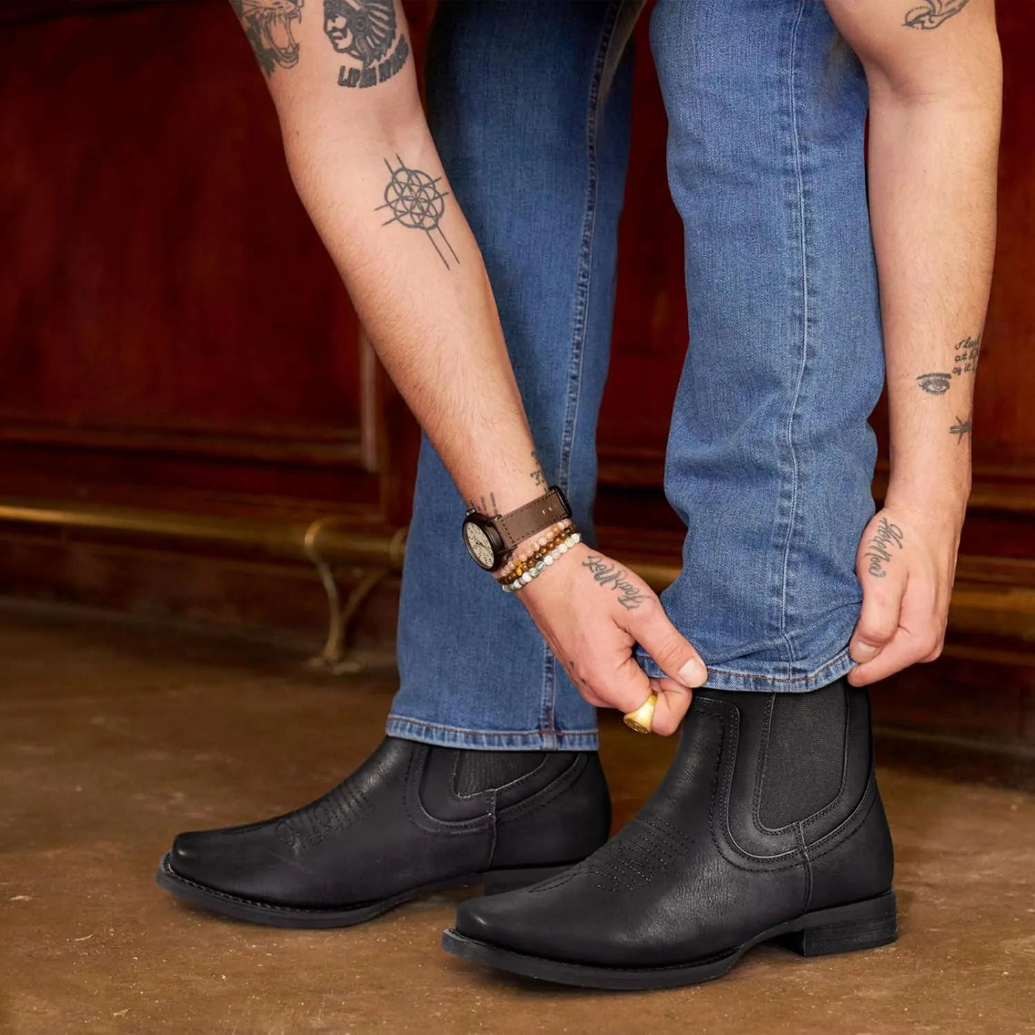 J's.o.l.e Ankle Cowboy Boots for Men Square Toe Chelsea Boots Mens Casual Retro Stylish Boots