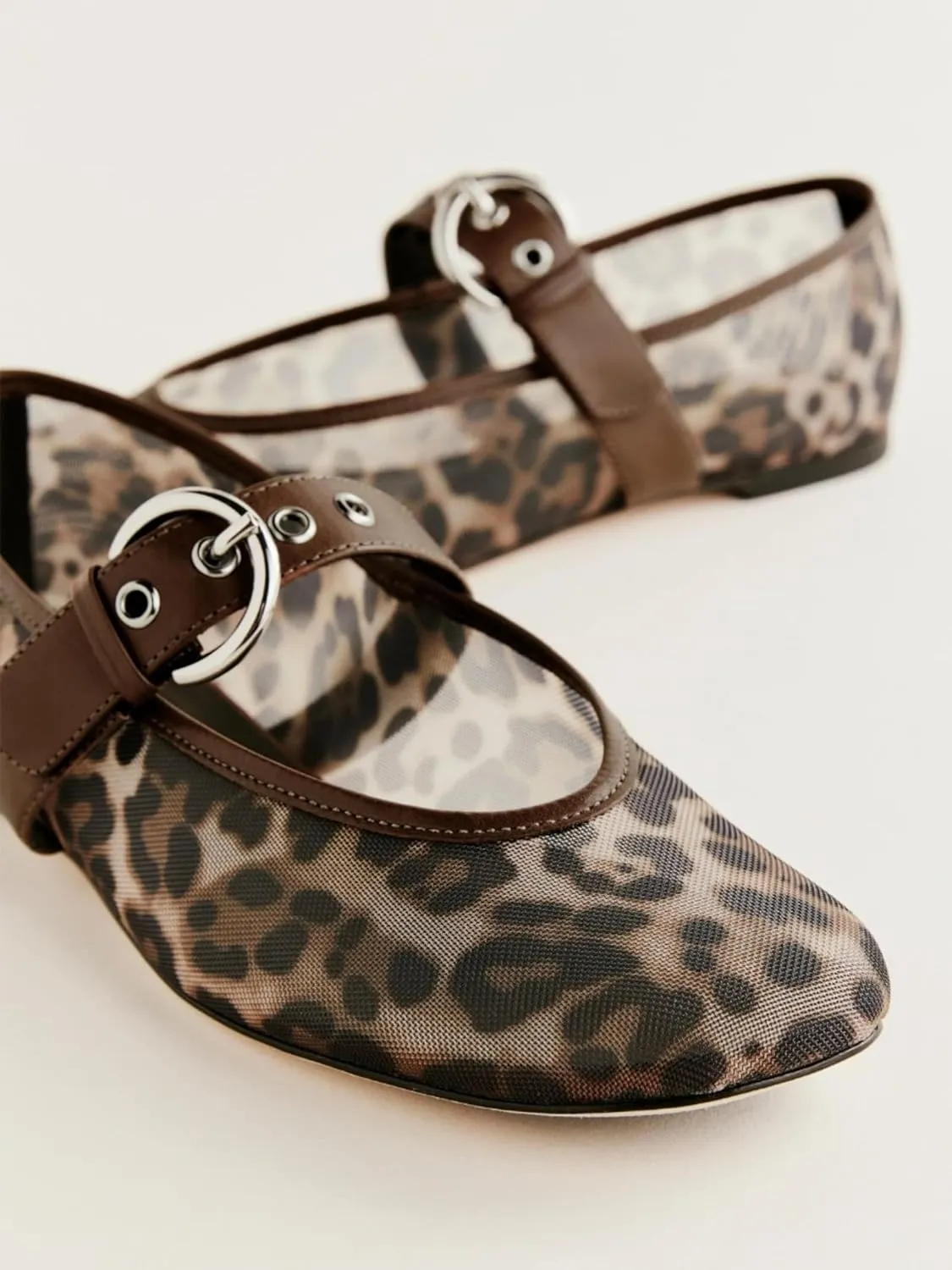 Leopard Mesh Ballet Flats for Women Round Toe Buckle Flats Slip on Mesh Mary Jane Flats Comfortable Ballerina Shoes Casual Office Shoes