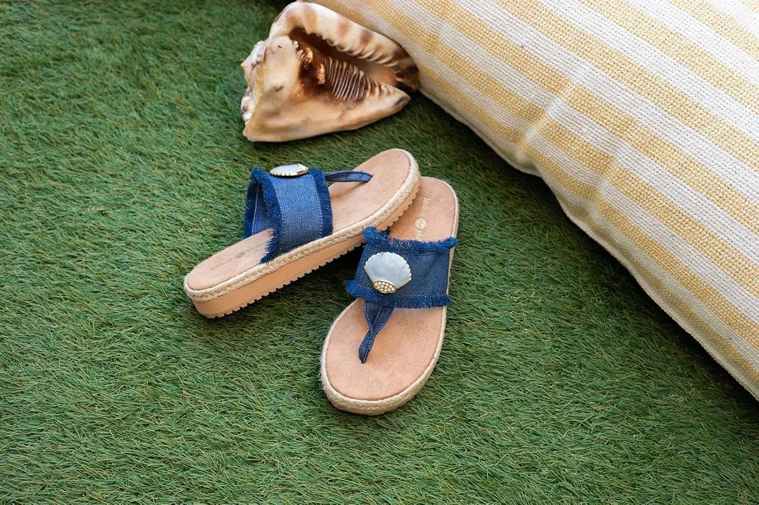 LINDSAY PHILLIPS Women's Riley Wedge Sandal