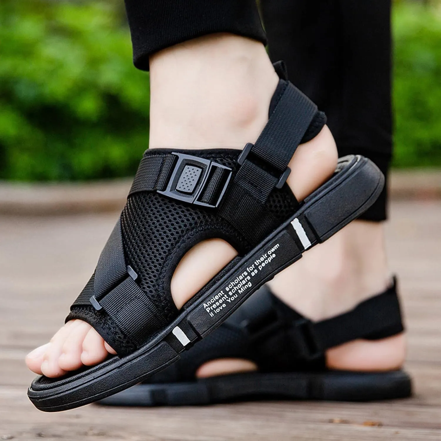 Men Sports Sandals Fashion Solid Color Hollow Out Casual Breathable Slippers Shoes Mens Leather Fisherman Sandals Men Shoes M