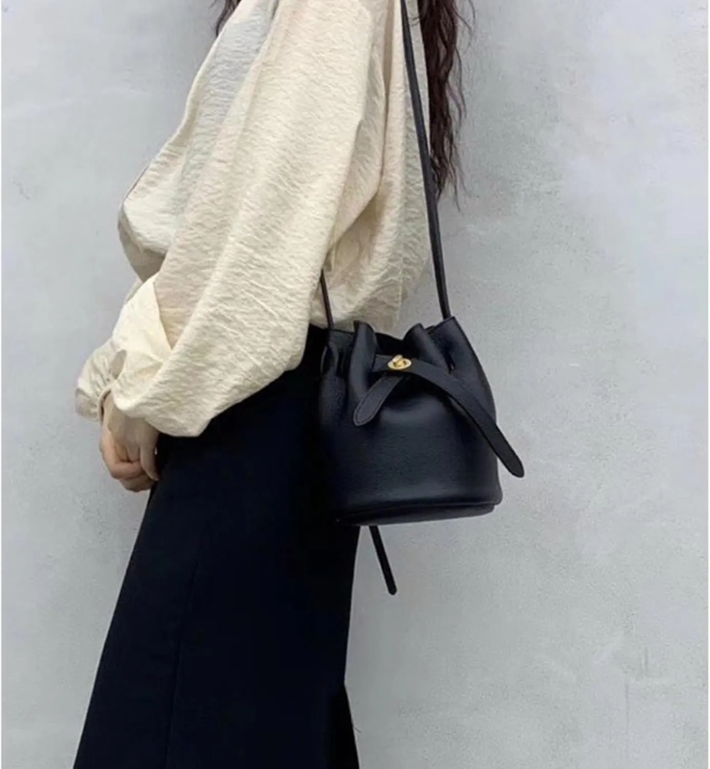 Mini Bucket Bag for Women, Full-Grain Cow Leather Crossbody Handbags Drawstring Fashion Designed Shoulder Purse