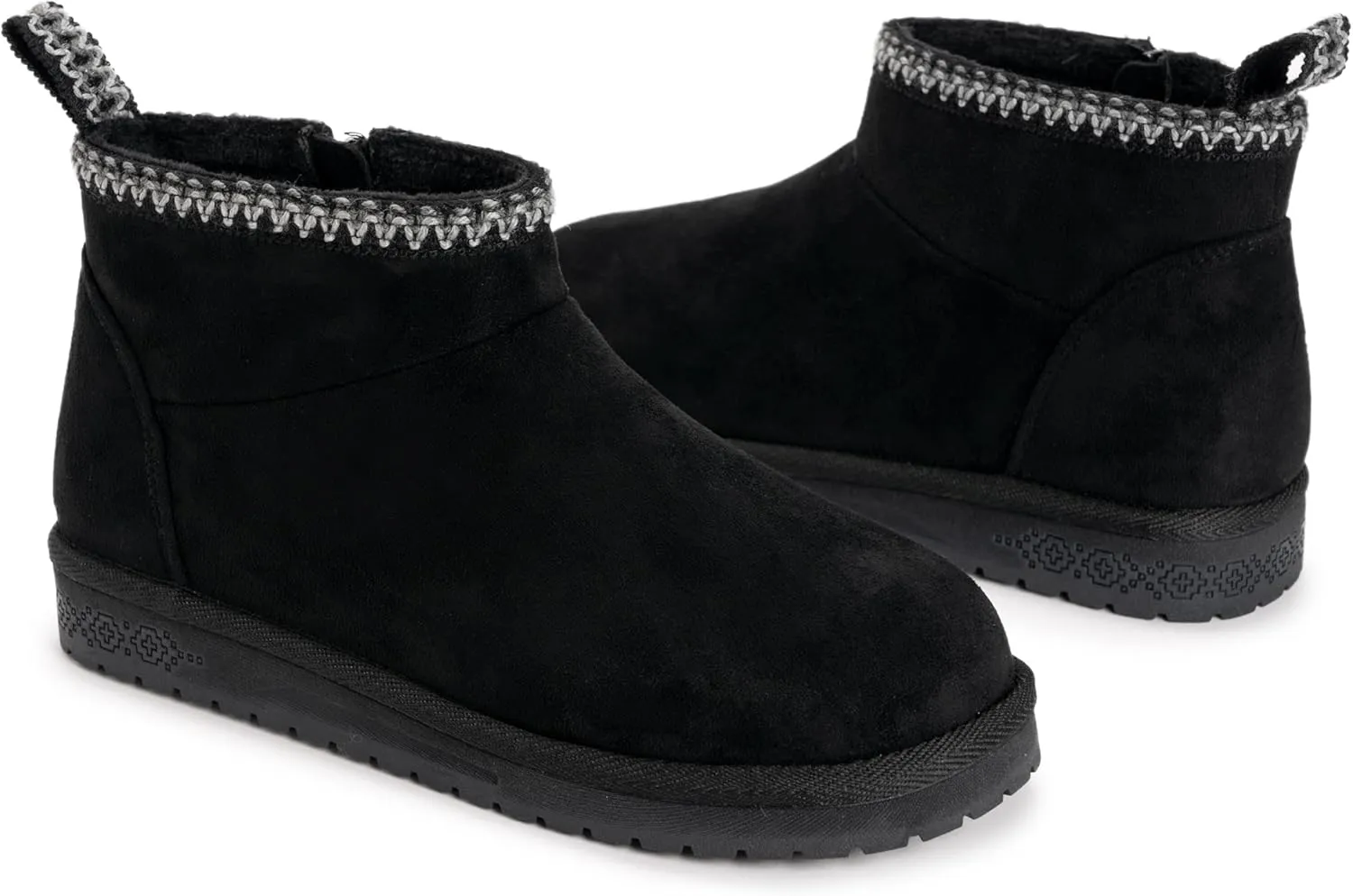 MUK LUKS Women's Larissa Boot