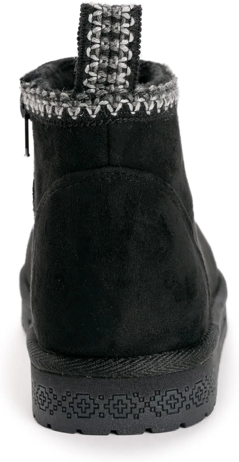 MUK LUKS Women's Larissa Boot