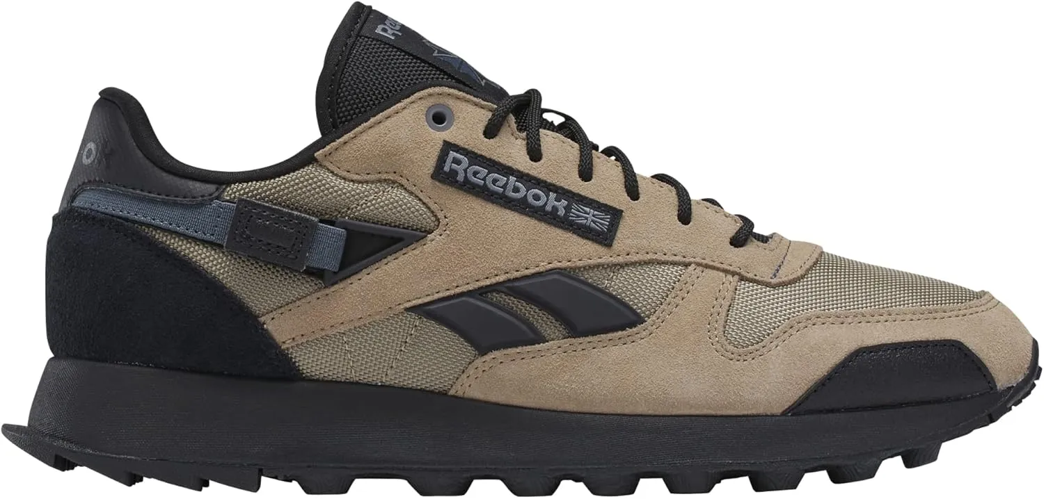 Reebok Unisex-Adult Classic Leather Sneaker
