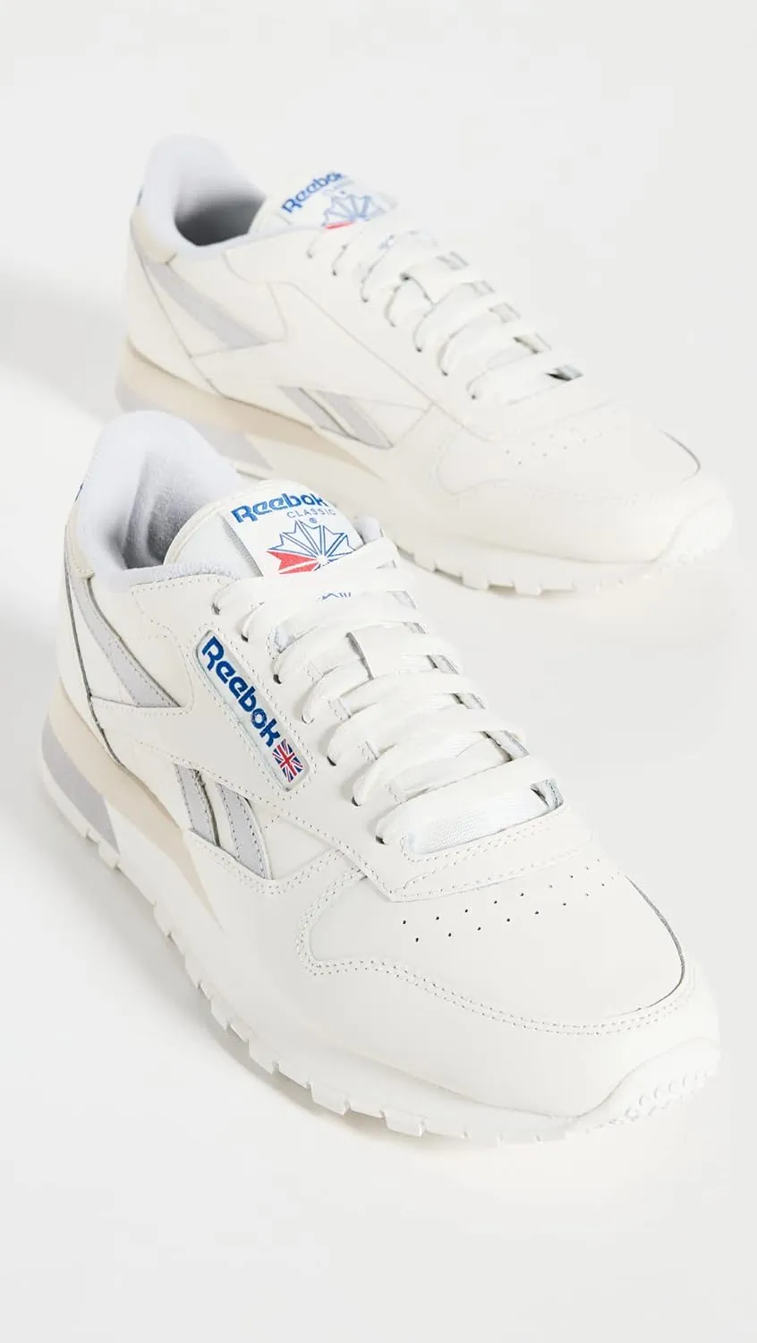 Reebok Unisex-Adult Classic Leather Sneaker