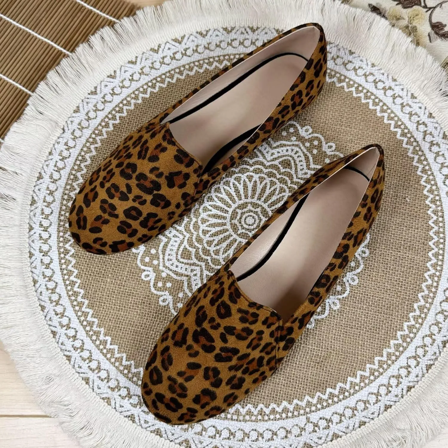 SAILING LU Women Pointed Toe Ballets Flats Faux Suede Comfortable Soft Ballet Walking Shoes Dressy Slip-on Ballerina Shoes