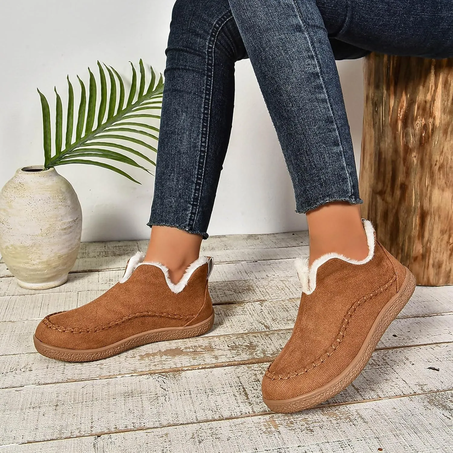 Snow Boots for Women Short Ankle Anti-Slip Boot Fur Fleece Lined Sneakers House Slippers Boot For Outdoor