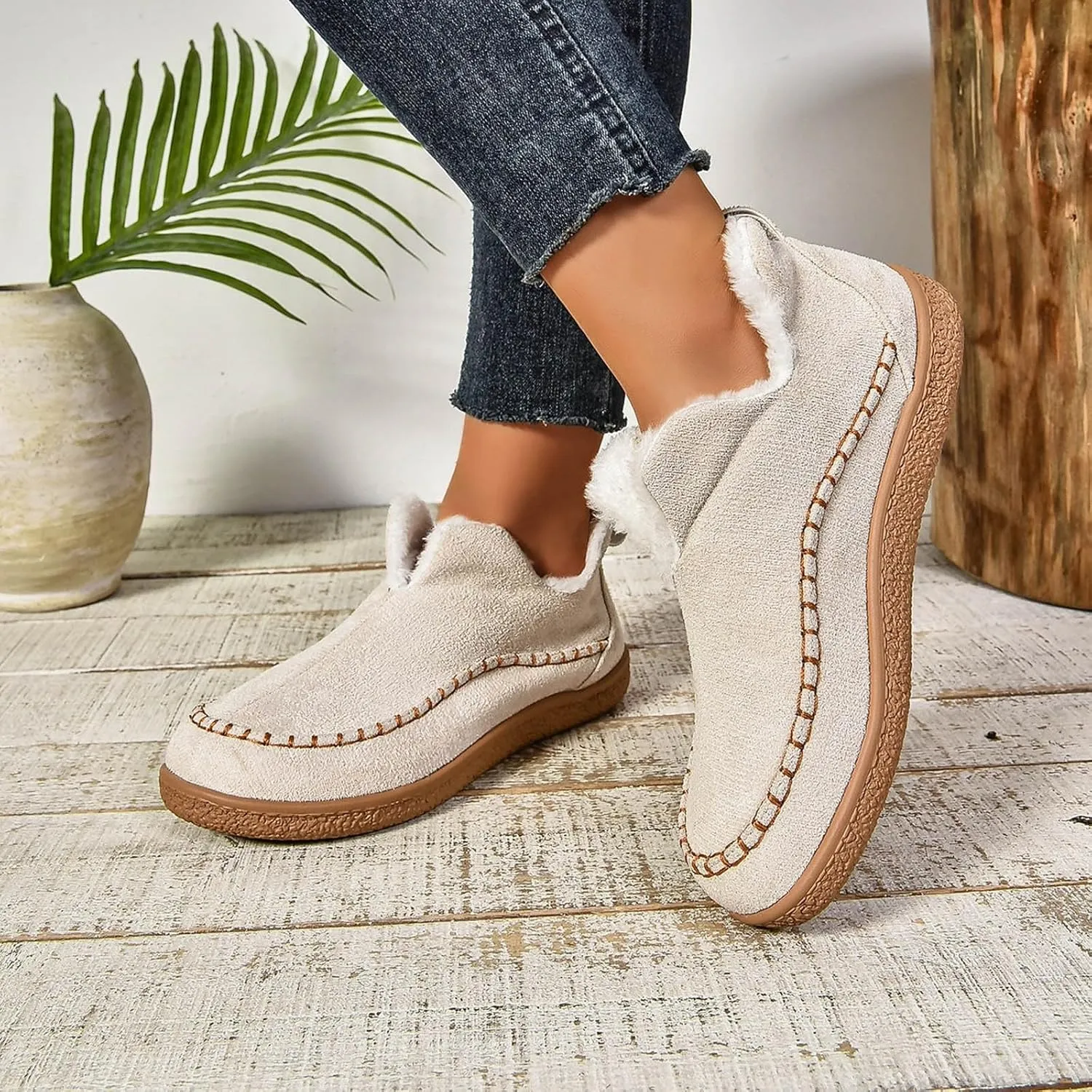 Winter Boots for Women, Winter Moccasin Boots Shoes With Cozy Memory Foam Warm Fuzzy Indoor Outdoor House Shoes