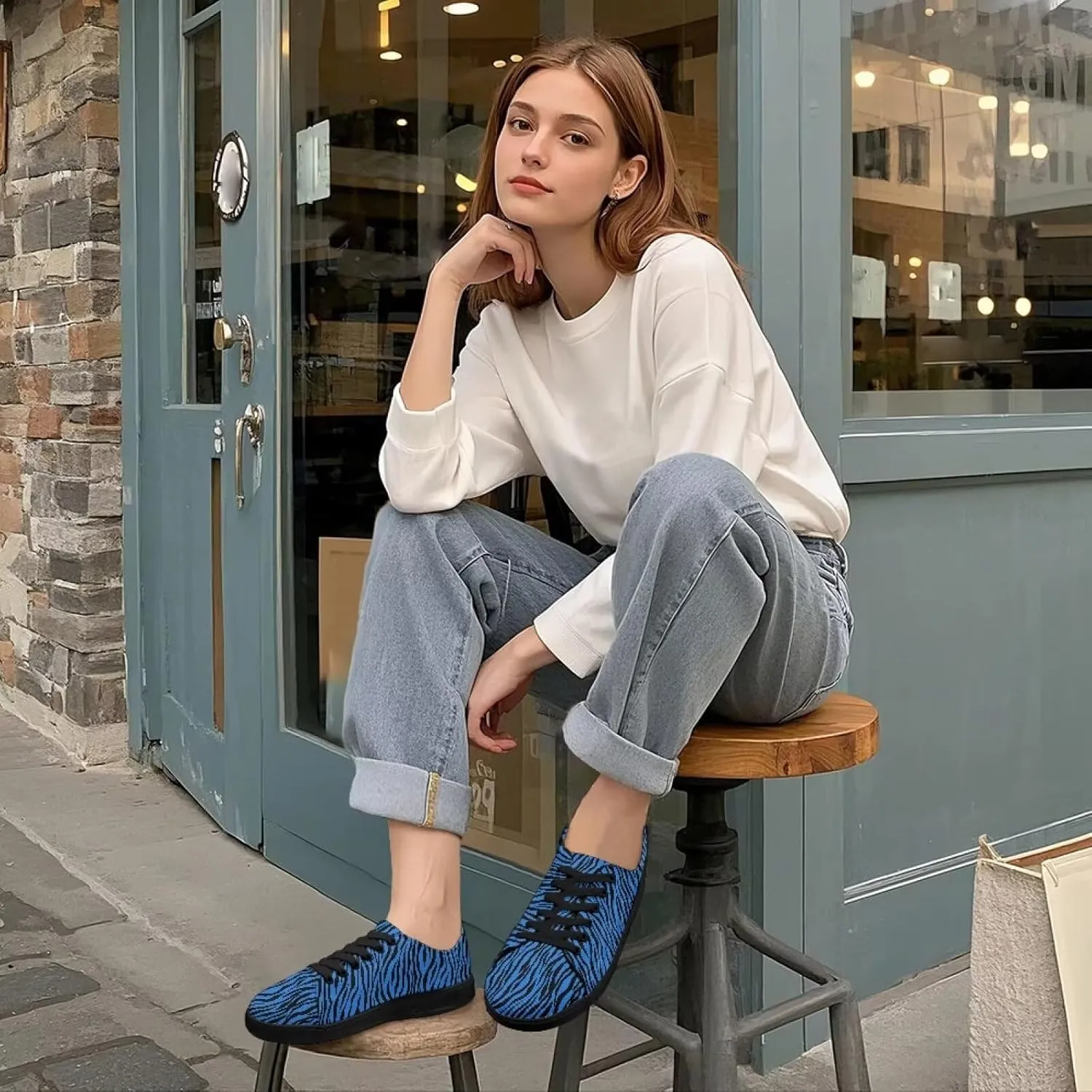 Women's Casual Canvas Sneakers Comfortable Low Top Walking Shoes Classic Lightweight Tennis Shoes Fashion Sneakers