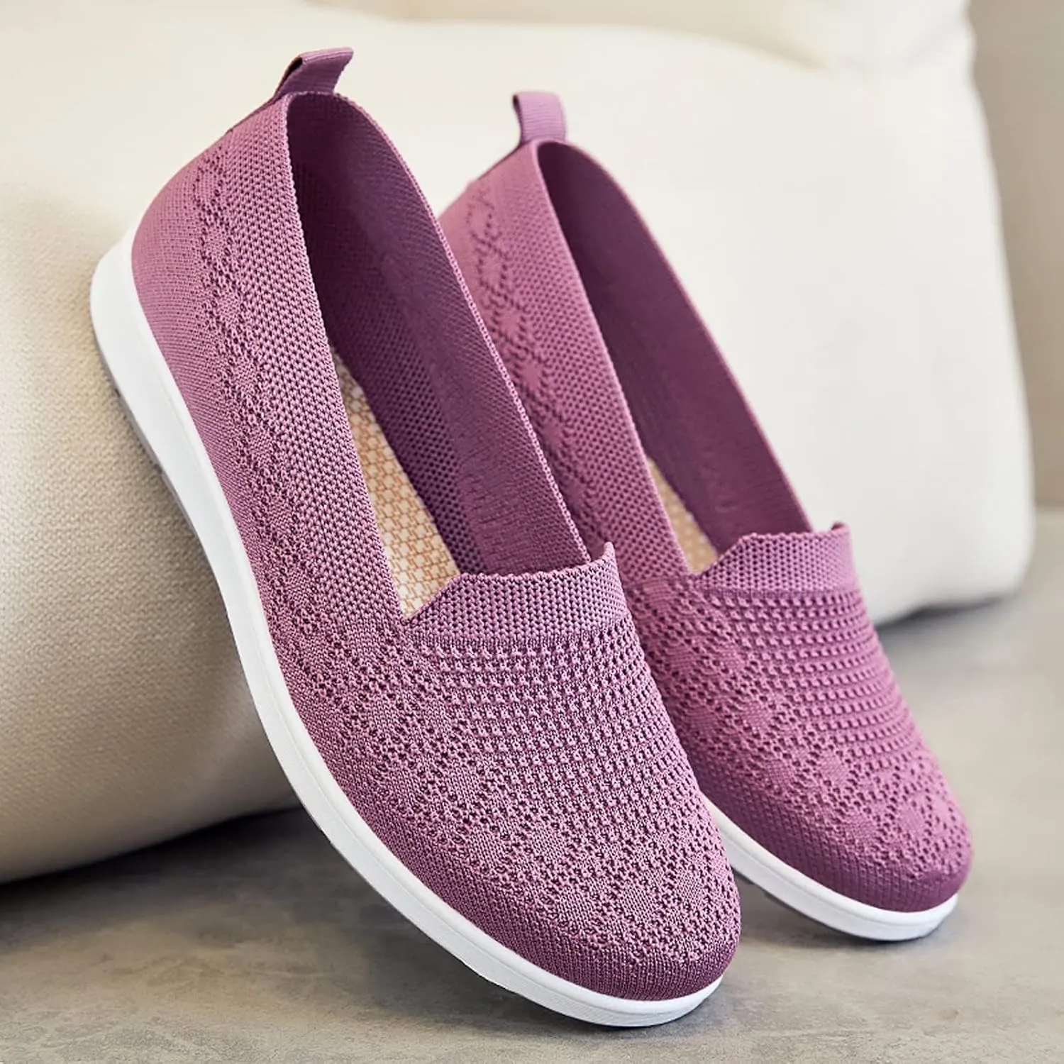Women's Flat Breathable Fly Woven Mesh Sneakers,Casual Fashion Non-Slip Walking Shoes Comfortable Soft Sole Slip-on Loafers Tennis Shoes