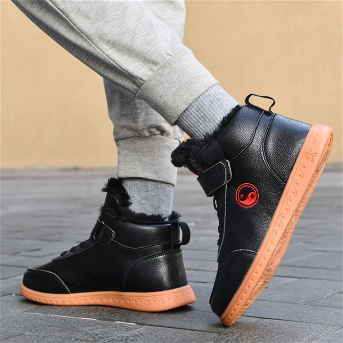 Womens Martial Arts Boots, Warm High Top Tai Chi Kung Fu Walking Shoes Non Slip Lightweight Fashion Wing Chun Wu Shu Shoes