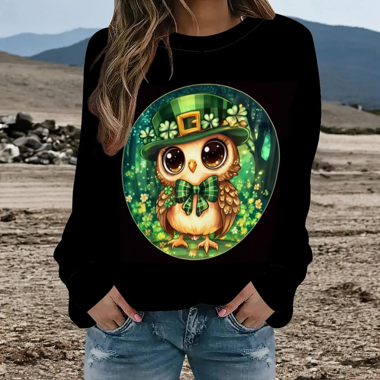 Womens St. Patricks Day Sweatshirt Funny Shamrock Graphic Crewneck Pullover Tops Casual Loose Long Sleeve Shirts