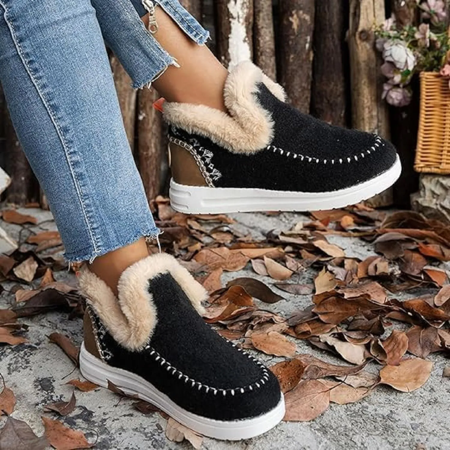 Womens Winter Soft Plush Slip-on Sneakers for Cozy Feet, Warm Cozy Micro Suede Slipper Boots, Non Slip Orthopedic Winter Slippers
