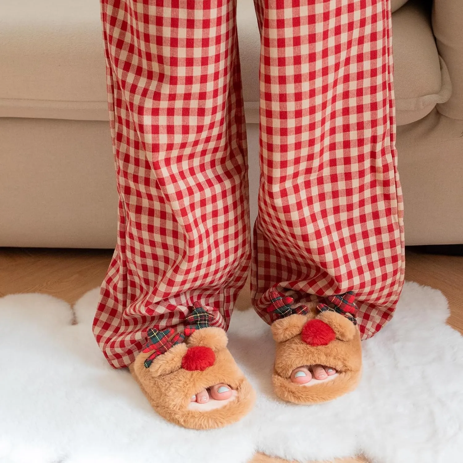 XIXITIAO Christmas Slippers,Reindeer Slippers for Women and Men,Cozy Memory Foam Slippers,Soft House Slippers,Slip-on Indoor Slippers